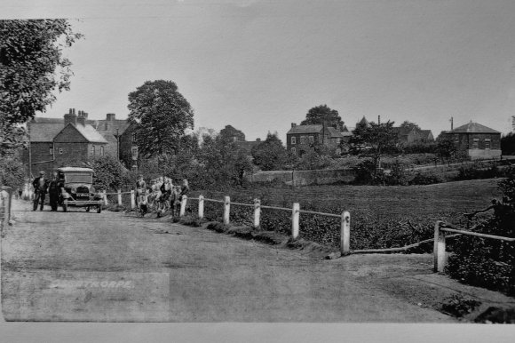 Old image of Main Street Osgathorpe